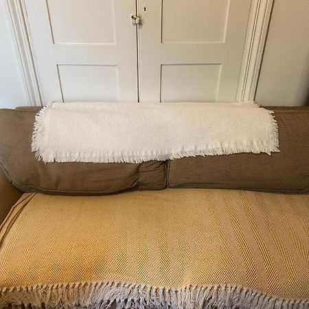 4 Quiet Compact Studio With Garden View - Best Location - Comfortable - Quiet Apartment Brighton ภายนอก รูปภาพ