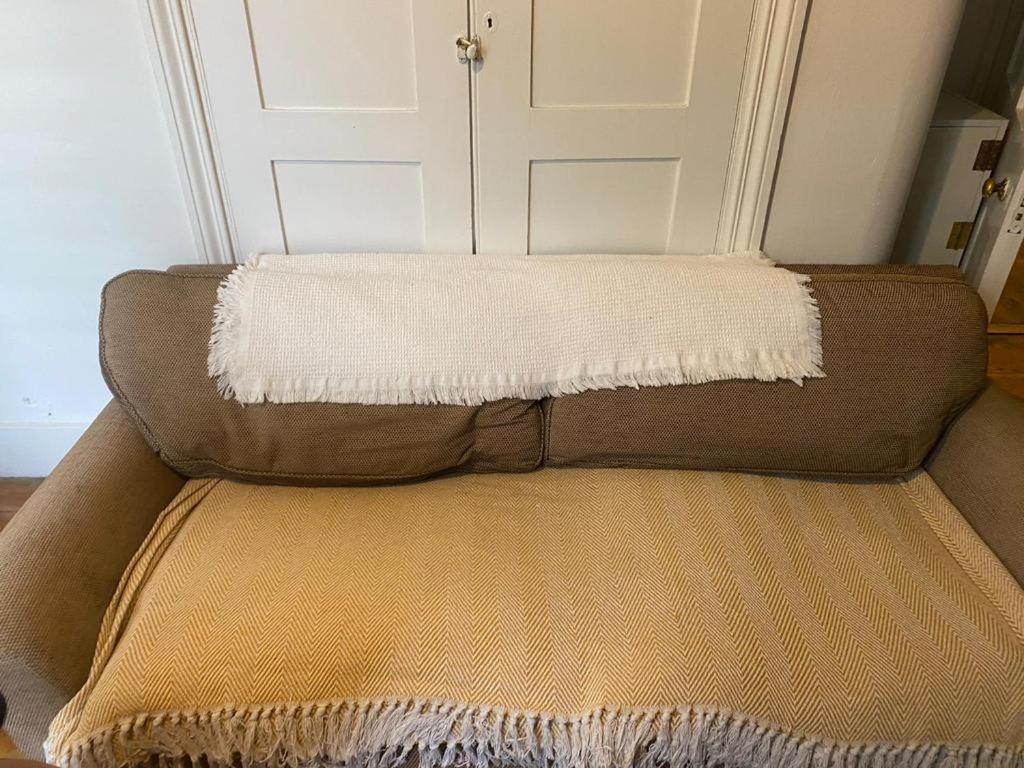 4 Quiet Compact Studio With Garden View - Best Location - Comfortable - Quiet Apartment Brighton ภายนอก รูปภาพ